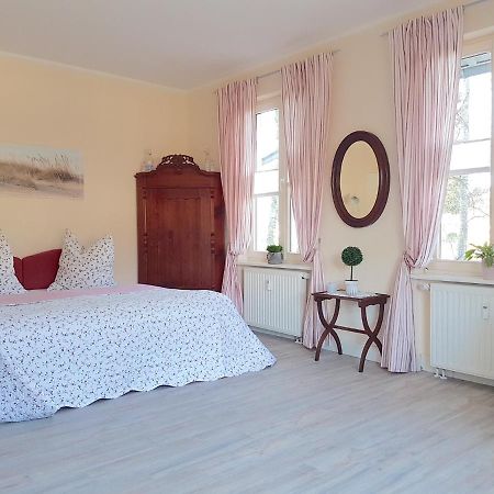 Ferienwohnungen Im Haus Boree Преров Екстериор снимка
